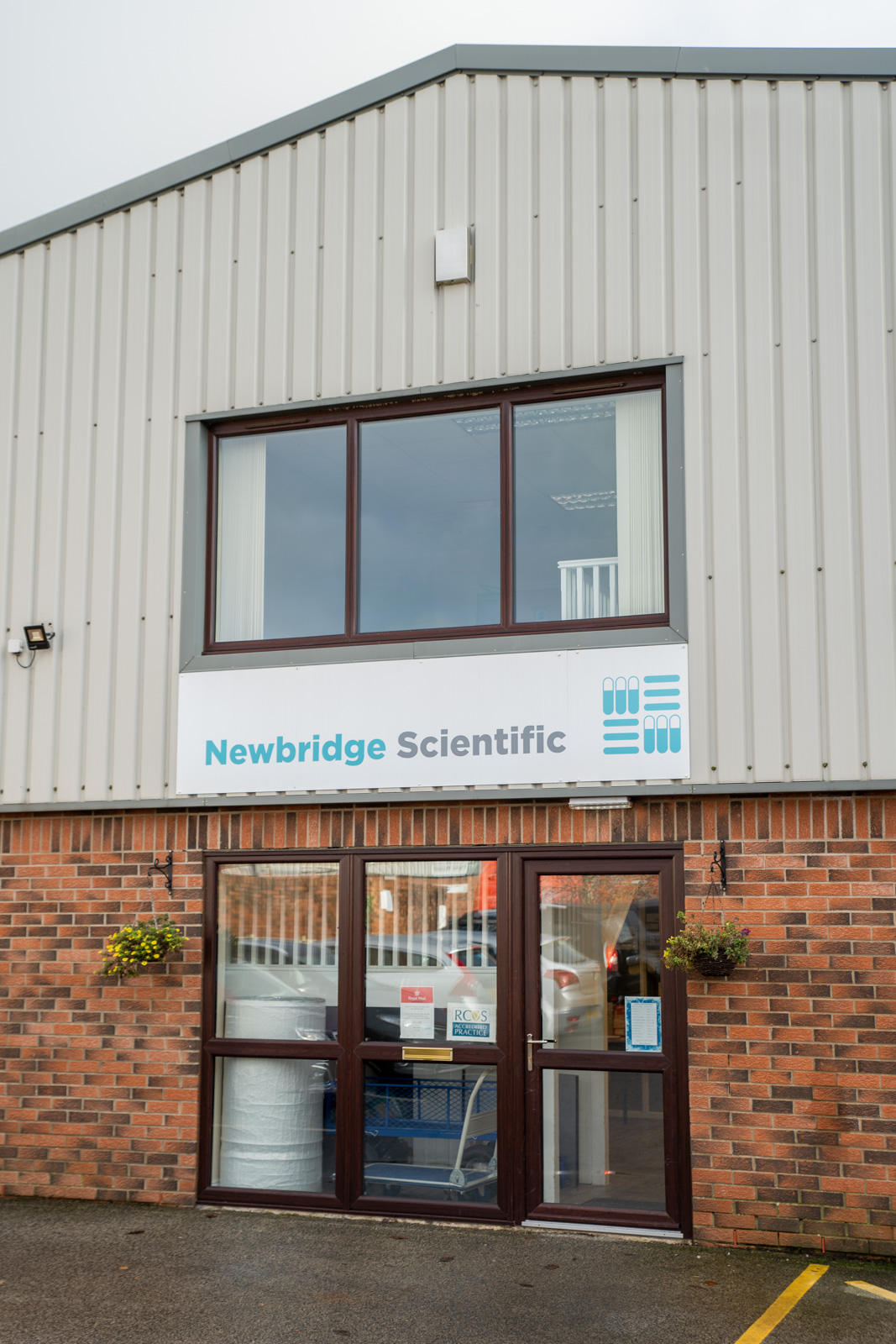 Newbridge Scientific (Web) 003_0 newbridge